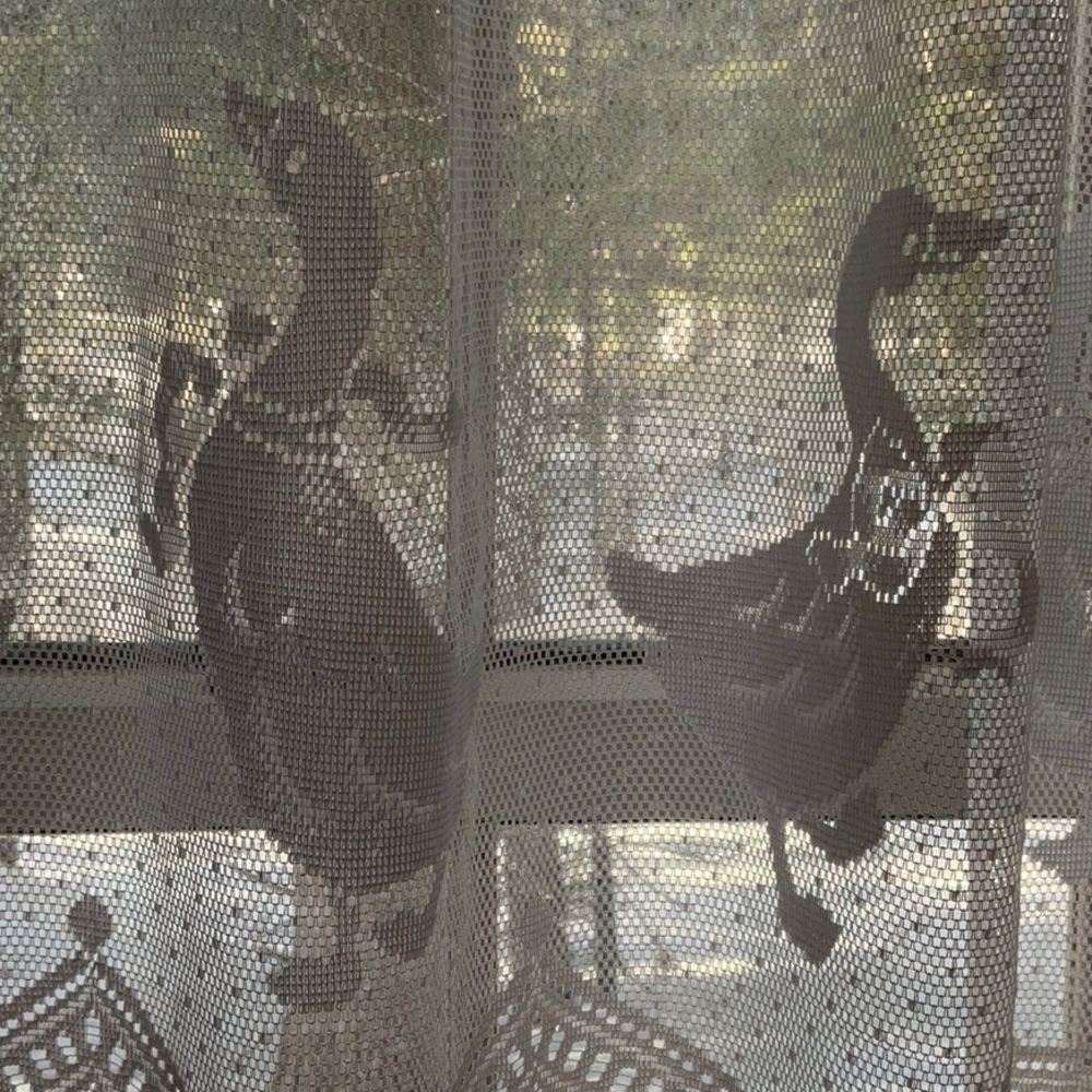 White Lace Goose Pattern Curtain - Picture 2 of 16